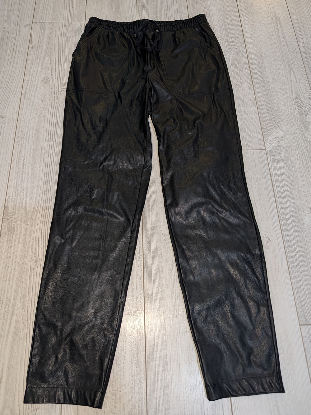 Max Studio Men's Black Faux Leather Drawstring Joggers